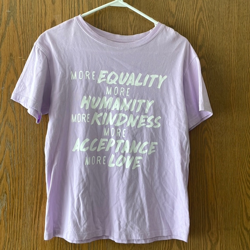 Purple and white T-shirt . Size M